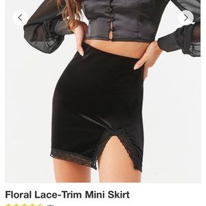 Forever 21 Mini Velvet Skirt